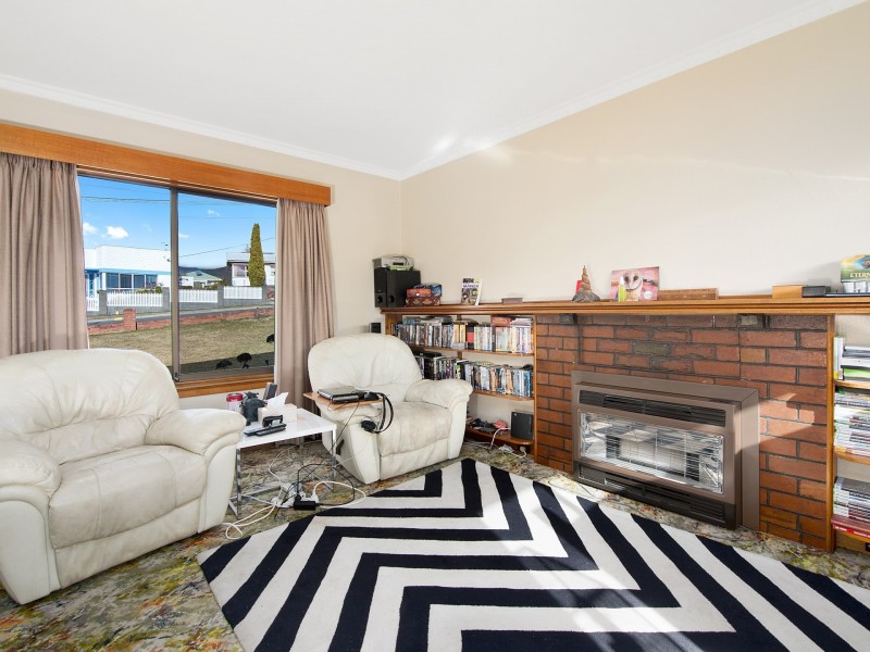 30 Hilton Road, Claremont TAS 7011