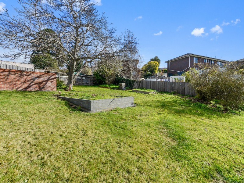 30 Hilton Road, Claremont TAS 7011