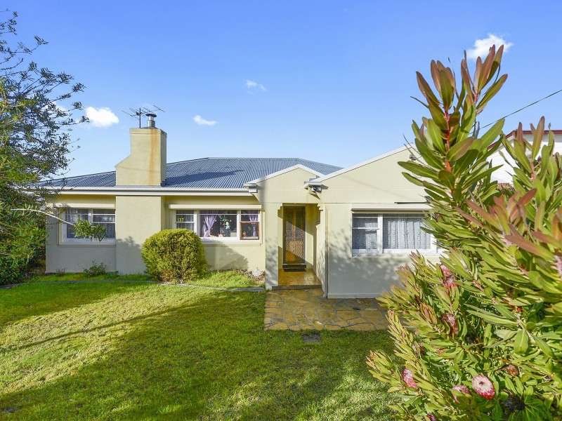 137 Main Road, Austins Ferry TAS 7011