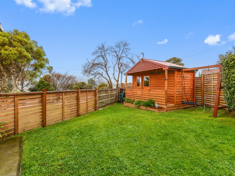 1 Moreton Crescent, Claremont TAS 7011