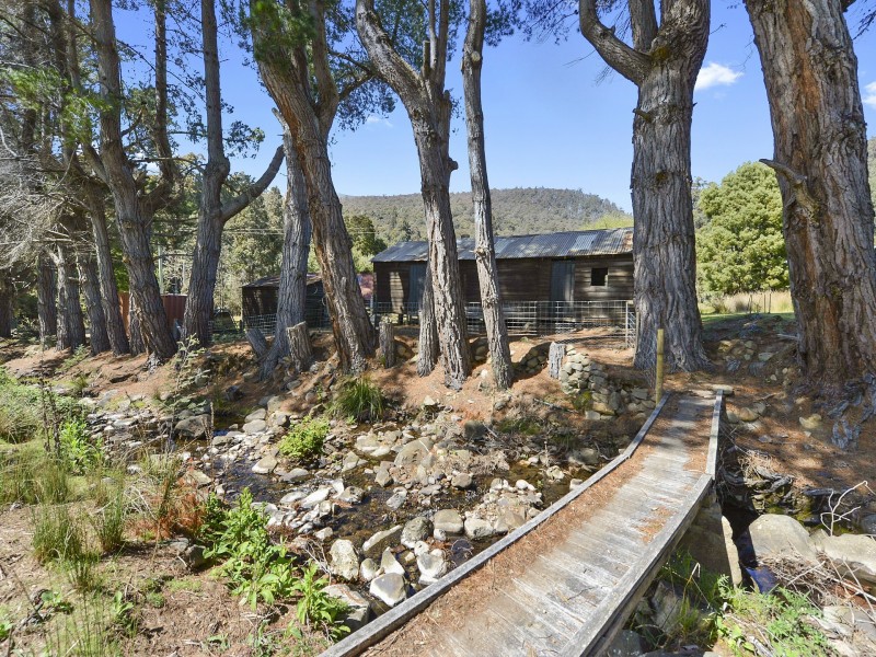 134 Fairy Glen Road, Collinsvale TAS 7012