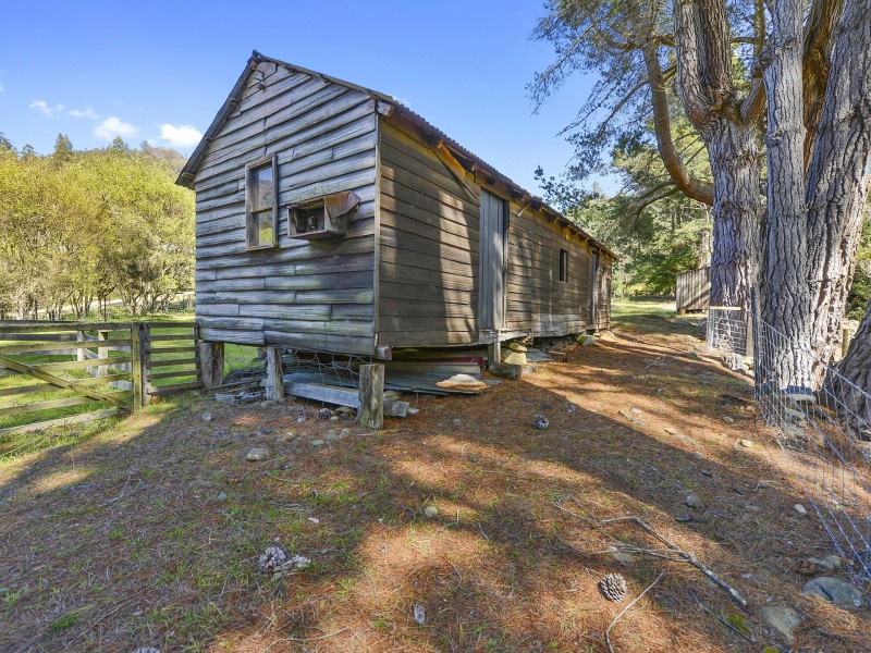 134 Fairy Glen Road, Collinsvale TAS 7012