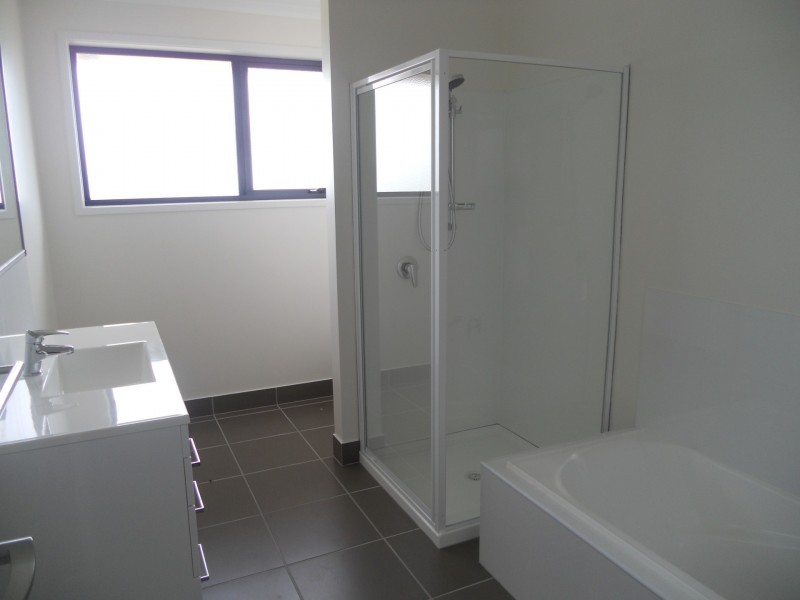 2/20 Bayview Court, Sorell TAS 7172