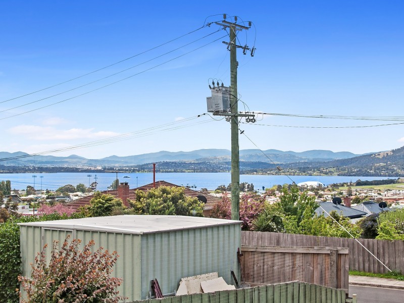 2 Mavis Court, Glenorchy TAS 7010
