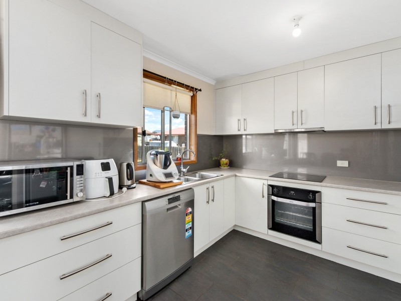 2 Plymouth Road, Gagebrook TAS 7030