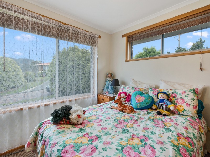 2 Kristen Court, Claremont TAS 7011