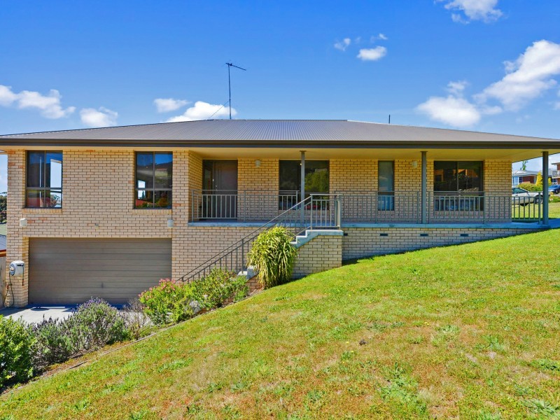 1 Cash Court, Austins Ferry TAS 7011