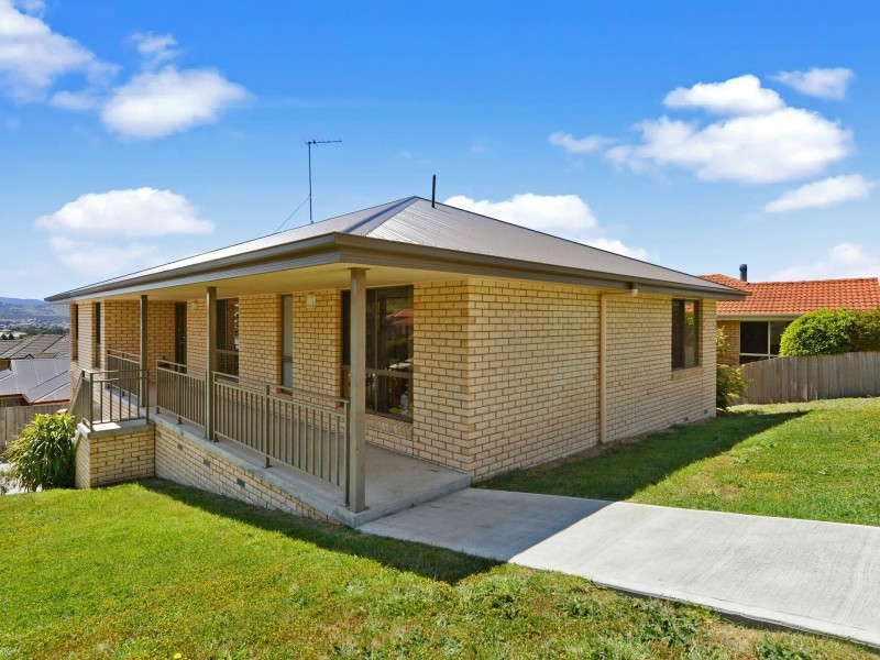 1 Cash Court, Austins Ferry TAS 7011