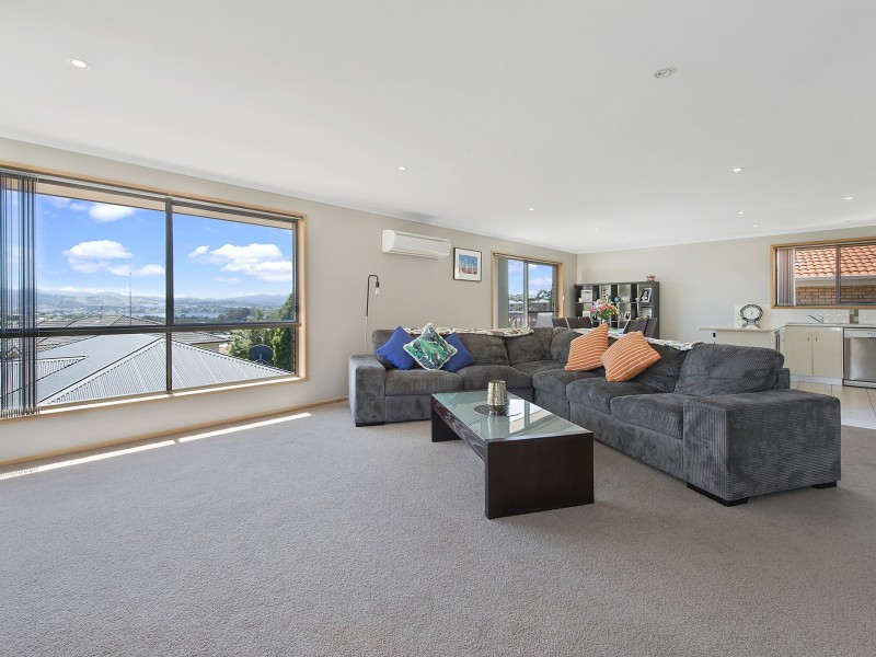 1 Cash Court, Austins Ferry TAS 7011