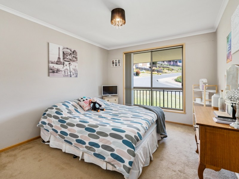 1 Cash Court, Austins Ferry TAS 7011