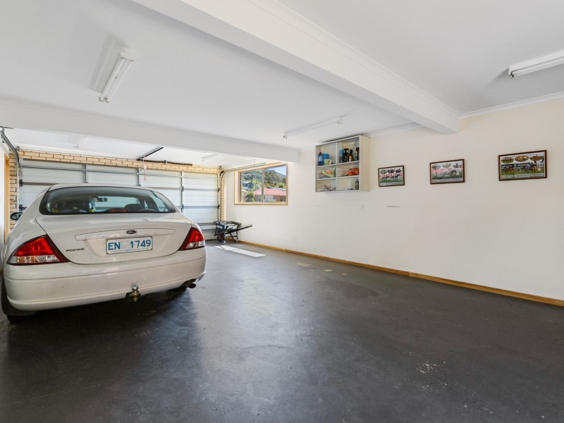 1 Cash Court, Austins Ferry TAS 7011