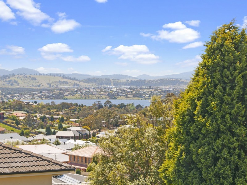 1 Cash Court, Austins Ferry TAS 7011