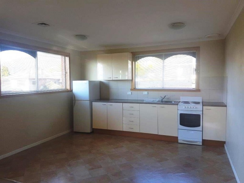 4/8 Stratton Avenue, Lenah Valley TAS 7008