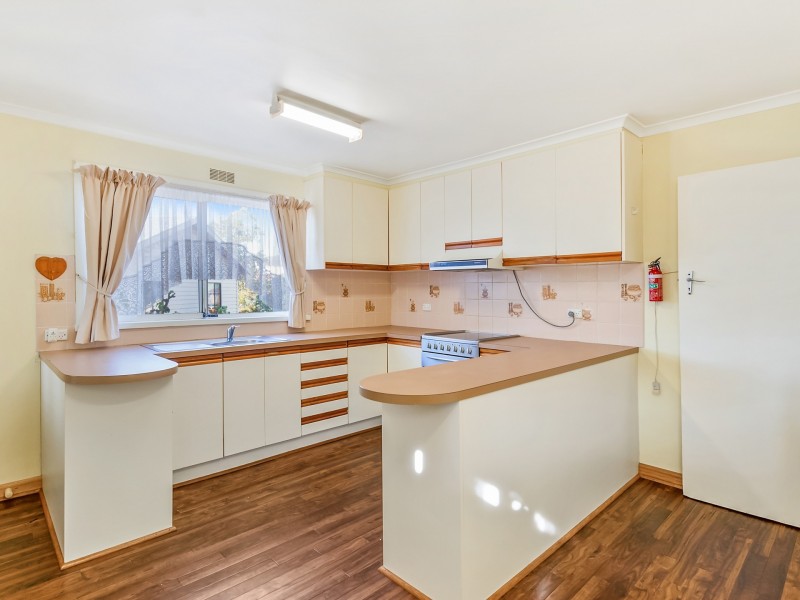 29 Curlew Parade, Claremont TAS 7011