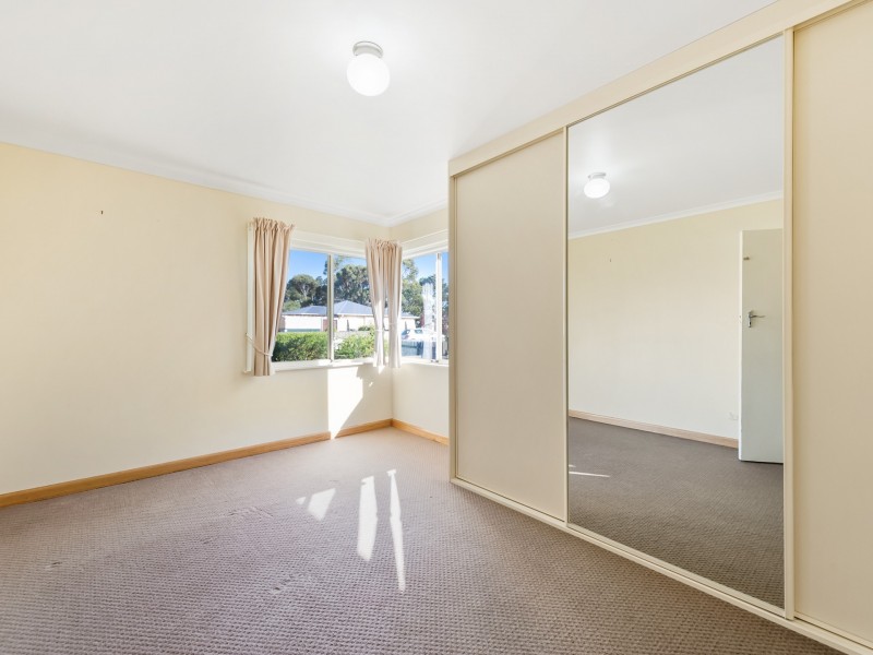 29 Curlew Parade, Claremont TAS 7011