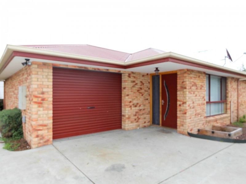 2/18 Arnold Street, Glenorchy TAS 7010