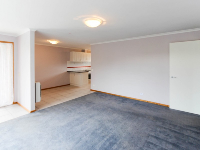 2/18 Arnold Street, Glenorchy TAS 7010