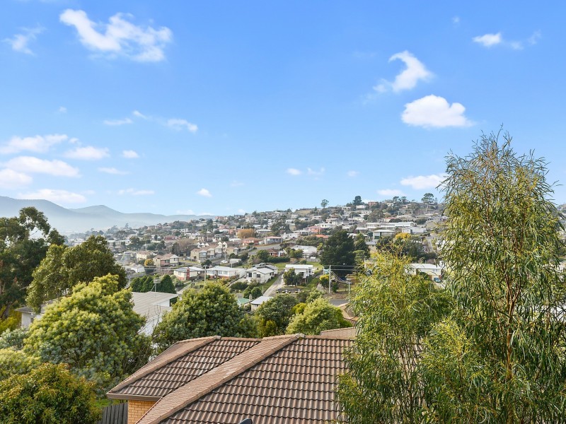 7/4 Nagle Place, Glenorchy TAS 7010