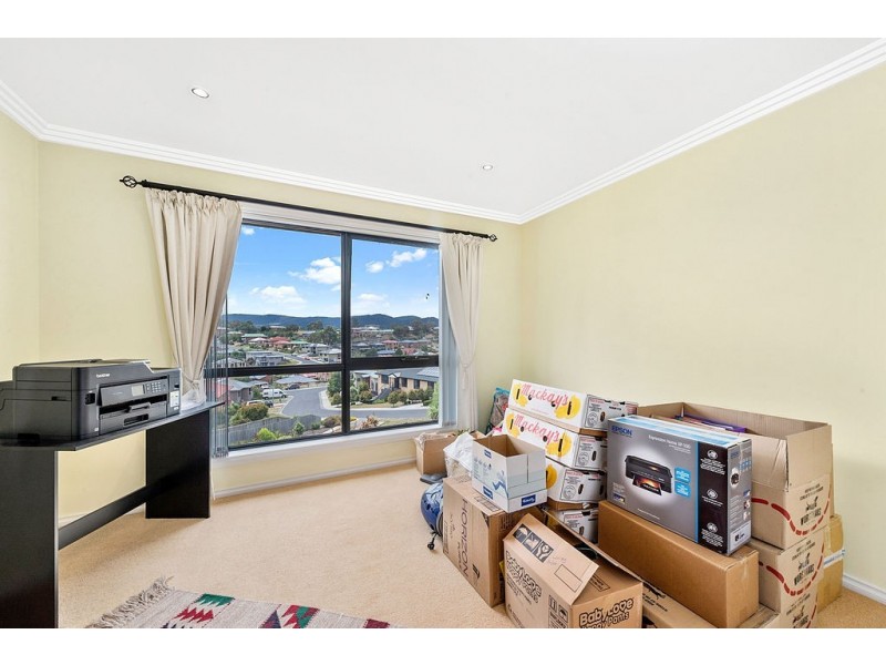 12 Govett Rise, Austins Ferry TAS 7011
