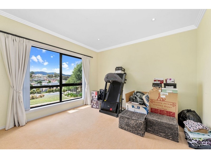 12 Govett Rise, Austins Ferry TAS 7011