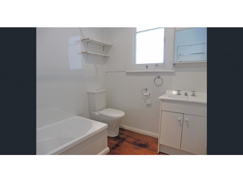 10 Hurlstone Crescent, Moonah TAS 7009