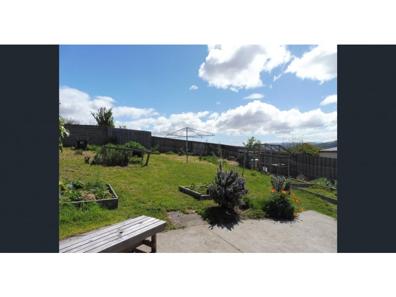 10 Hurlstone Crescent, Moonah TAS 7009