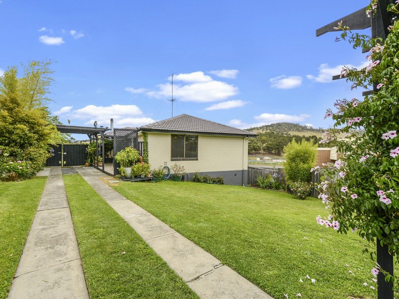 4 Wilson Place, Herdsmans Cove TAS 7030
