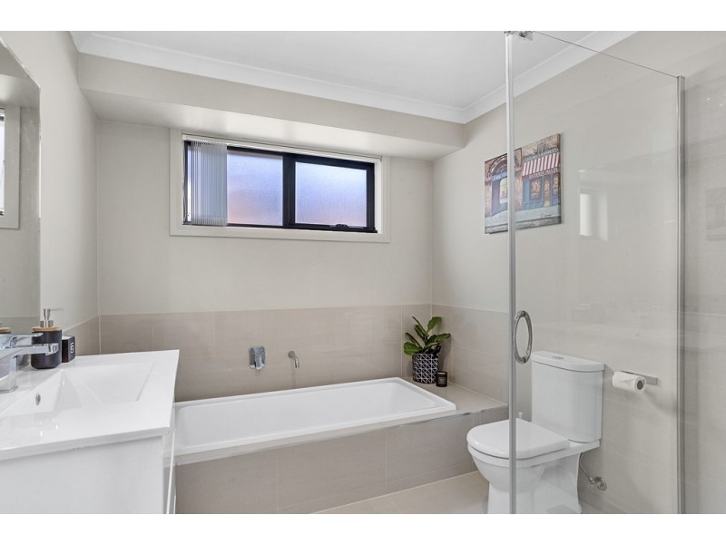 16 Navigators Rise, Granton TAS 7030
