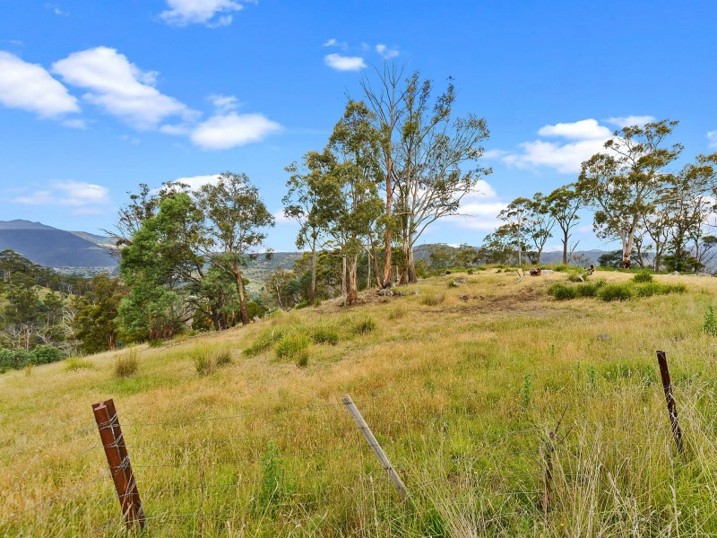 7 Moores Road, Lachlan TAS 7140