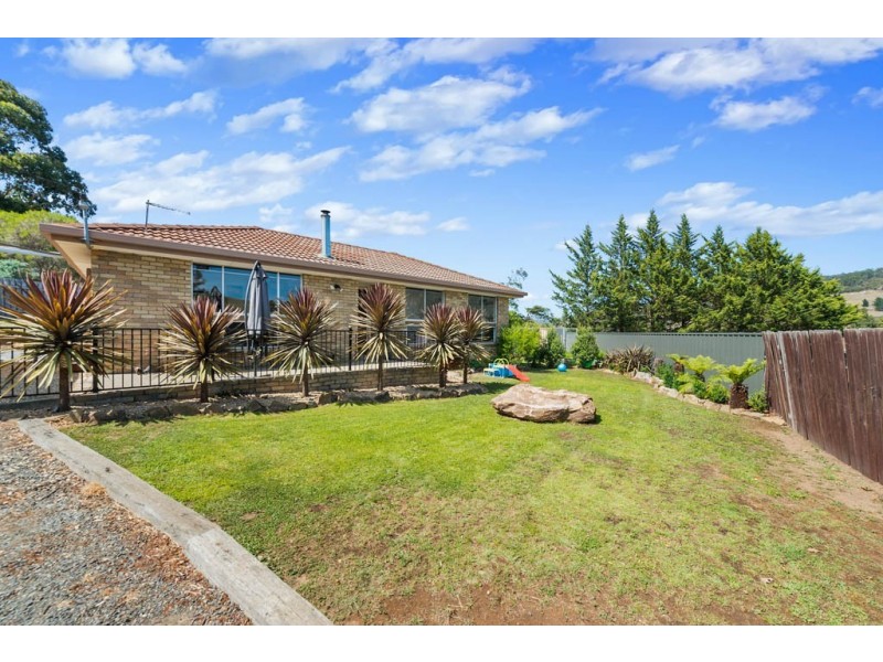 48 Swan Street, Bagdad TAS 7030