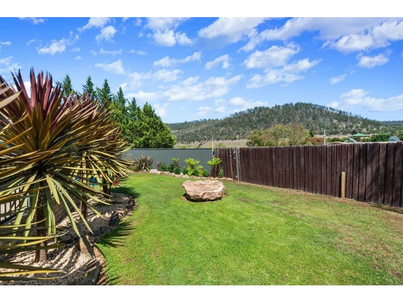 48 Swan Street, Bagdad TAS 7030