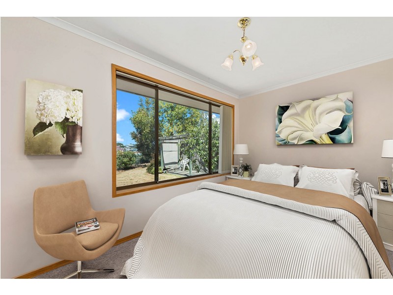 1 Pascoe Avenue, Claremont TAS 7011