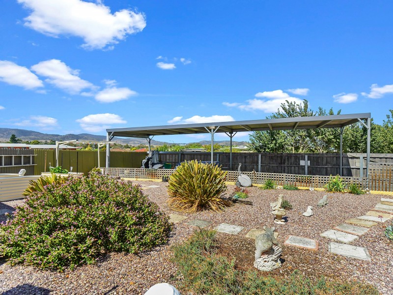 5 Racecourse Road, Brighton TAS 7030