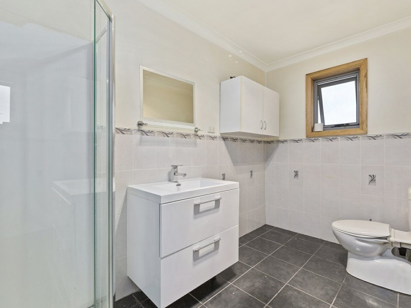 24 Arundel Street, Derwent Park TAS 7009