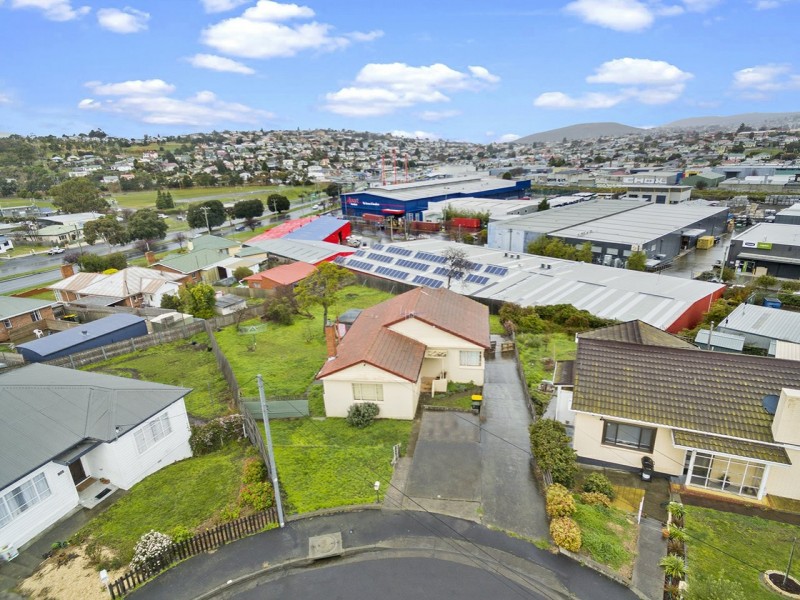 24 Arundel Street, Derwent Park TAS 7009