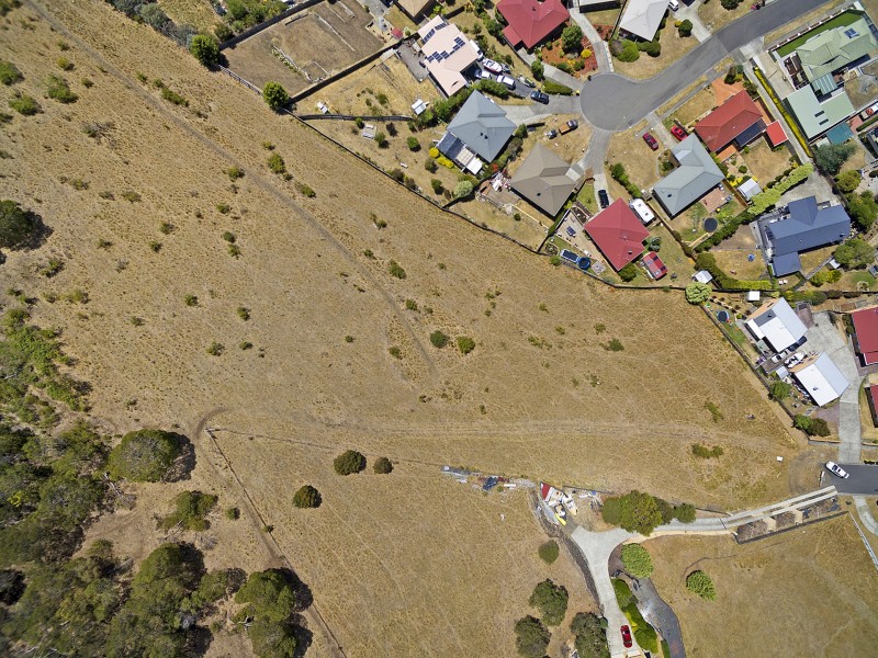 18 Lesdelle Street, Claremont TAS 7011