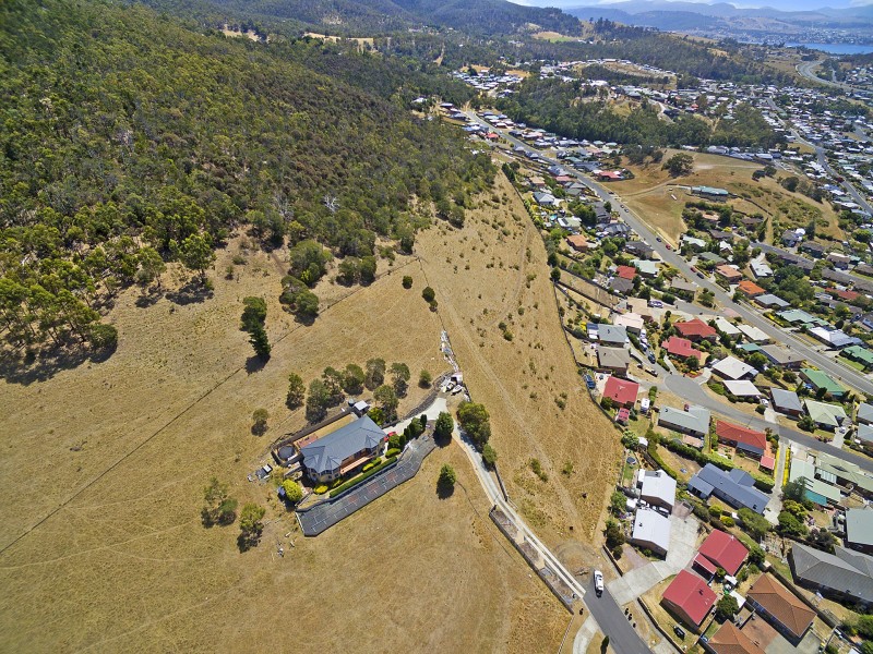 18 Lesdelle Street, Claremont TAS 7011