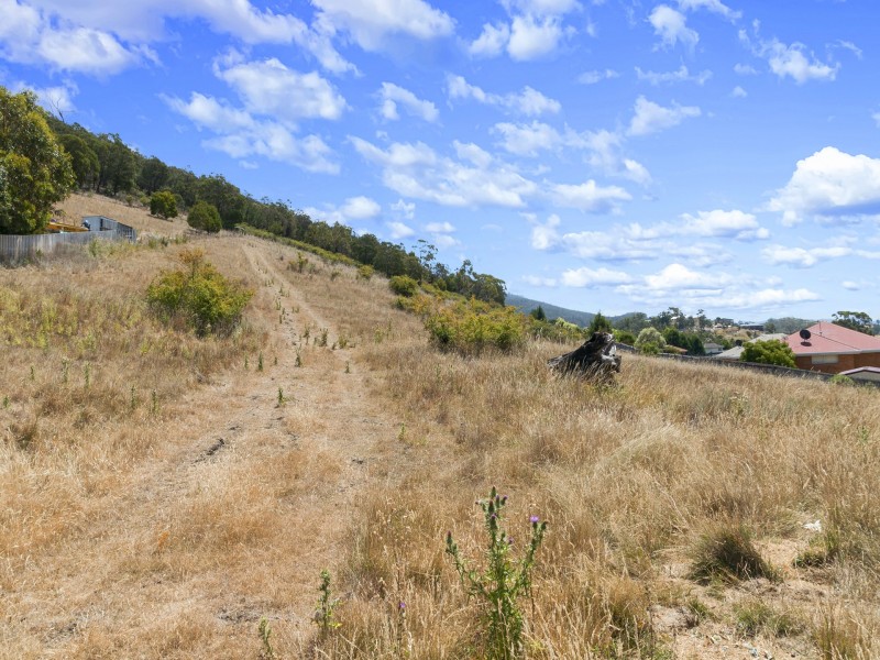 18 Lesdelle Street, Claremont TAS 7011