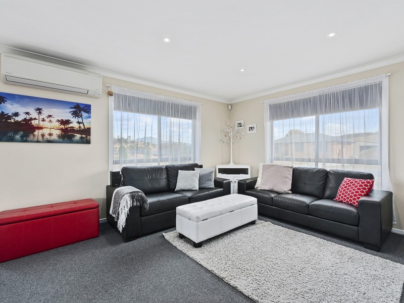 1 Barrob Street, Old Beach TAS 7017