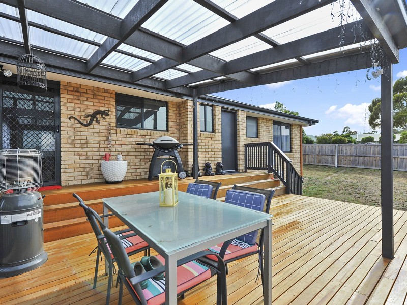 1 Barrob Street, Old Beach TAS 7017