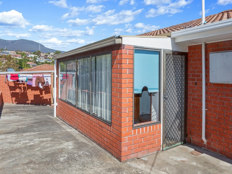 1/6 Cheviot Road, West Moonah TAS 7009