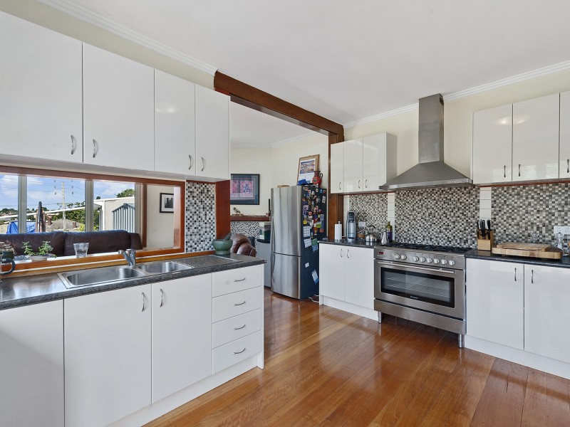 87 Cascade Road, South Hobart TAS 7004