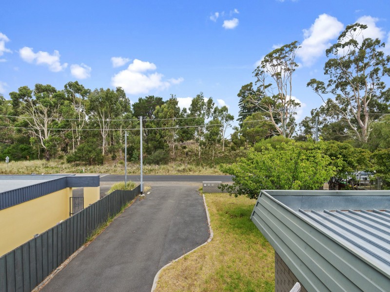 1&2 48 Surf Road, Seven Mile Beach TAS 7170