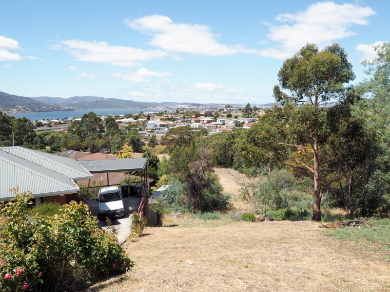 12 Forsythe Court, Claremont TAS 7011