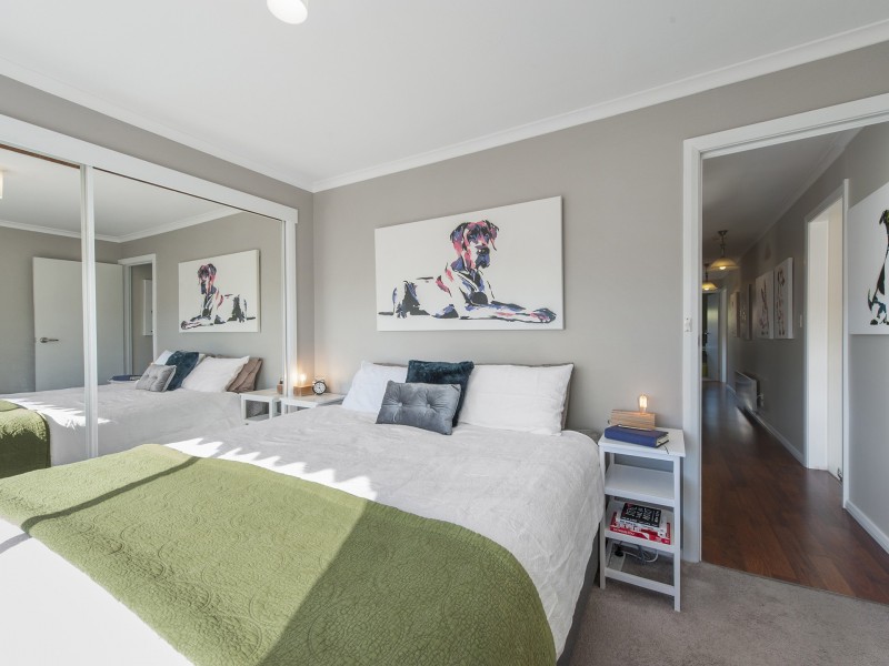 18 Chandos Drive, Berriedale TAS 7011