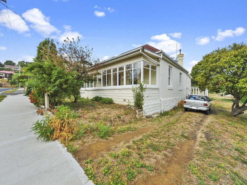 10 Ferry Street, New Norfolk TAS 7140