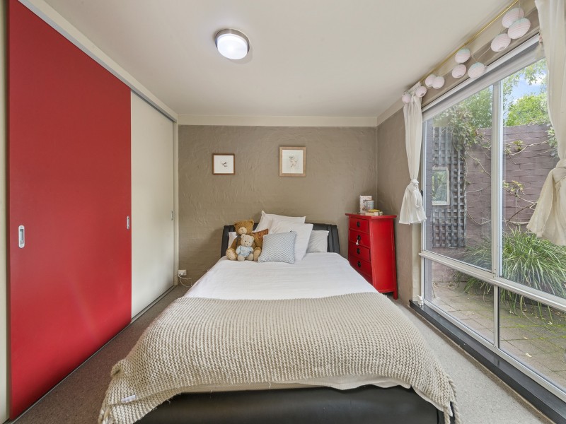 32 Mount Royal Road, Kingston Beach TAS 7050