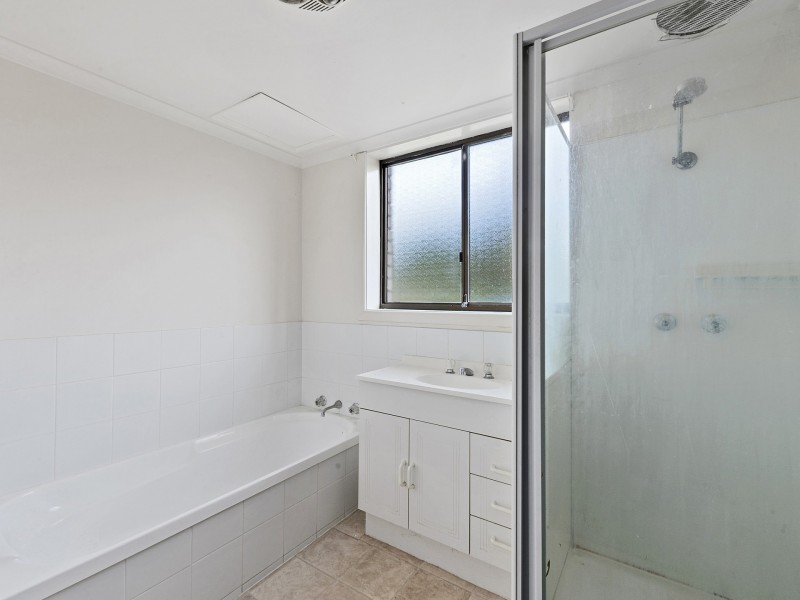 1/48 Surf Road, Seven Mile Beach TAS 7170