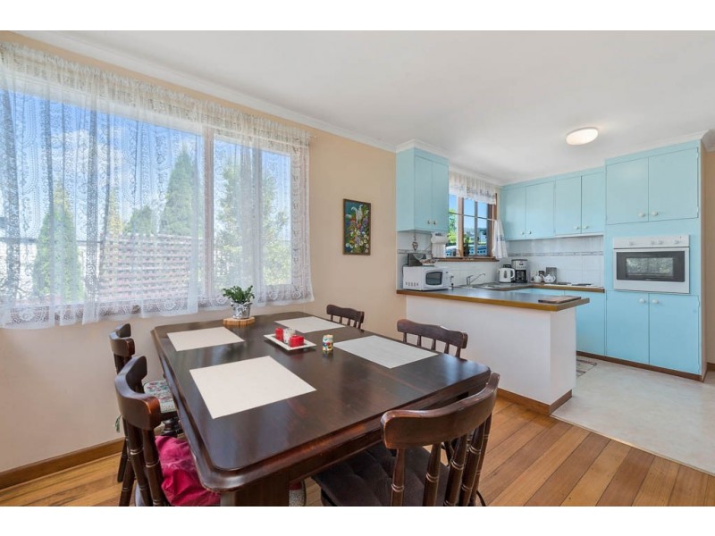 43 Hilton Road, Claremont TAS 7011