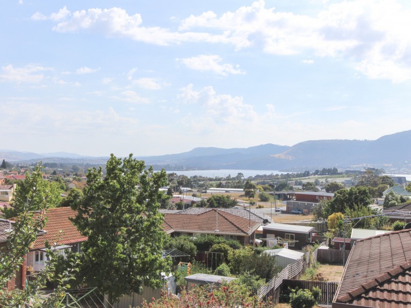 2/3 Alroy Court, Rosetta TAS 7010